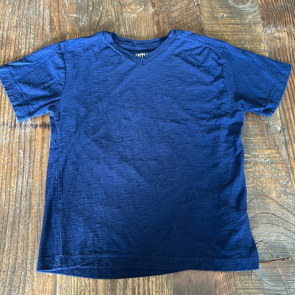 Smith’s American Navy Blue Boy’s V- Neck T-Shirt Sz 7